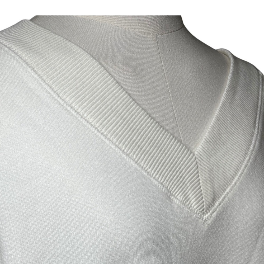 Classic White V-Neck Pullover Sweatshirt Universal Thread‎ Women XXL - Picture 3 of 14